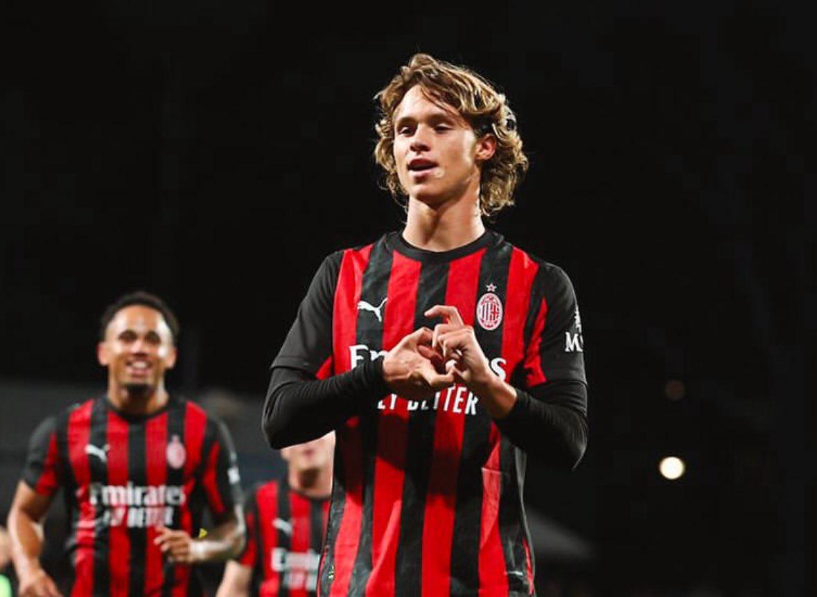 bob体育官方入口-包含罗马小将表现稳定，助球队取得连胜的词条