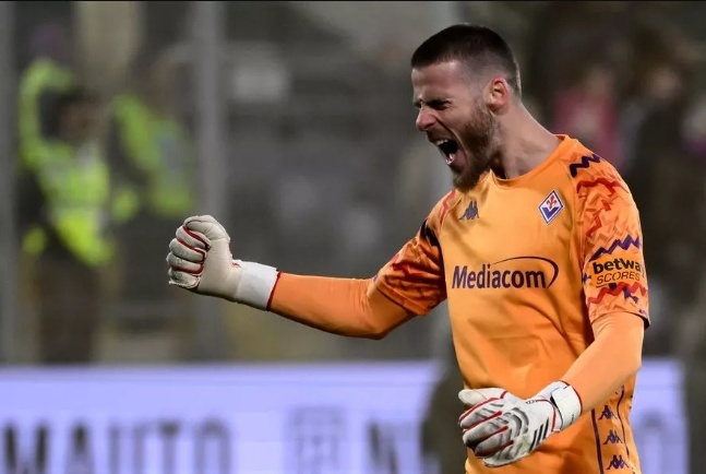 曼联门将恢复训练或参加下一场比赛